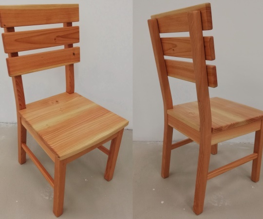 Židle ze dřeva douglasky, čepovaná, nástřik transparentní lak.